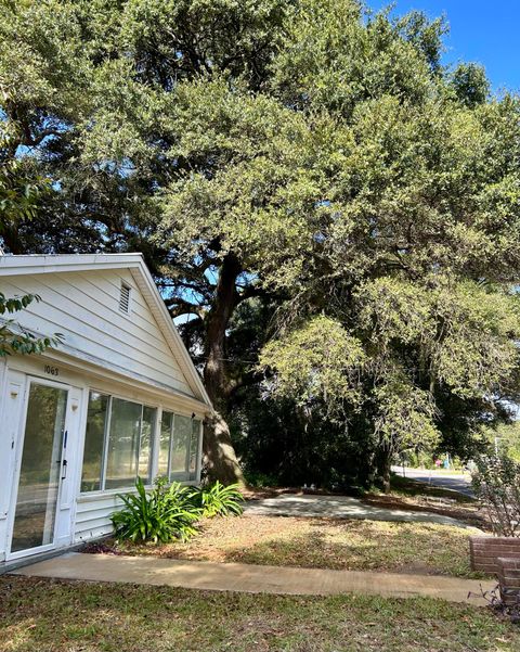 Photo of 1063 S Pinckney Street, McClellanville, SC 29458 (MLS # 25029404)