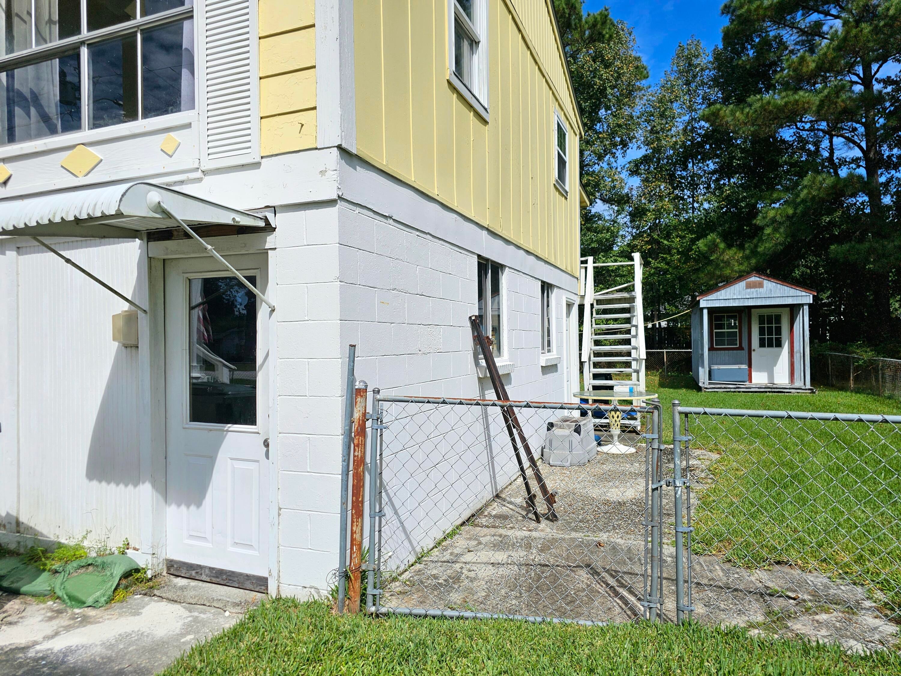 417 Robin Drive