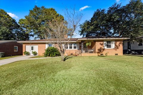 A home in Hanahan