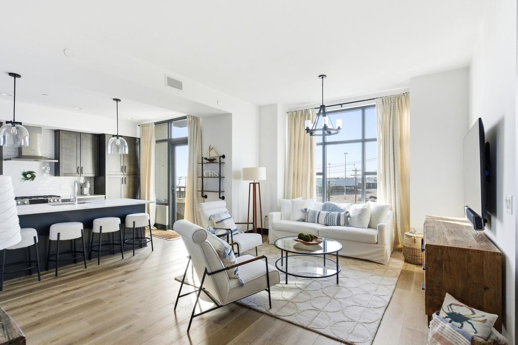 Photo of 5 Gadsdenboro Street #Apt 405, Charleston, SC 29401 (MLS # 26010402)