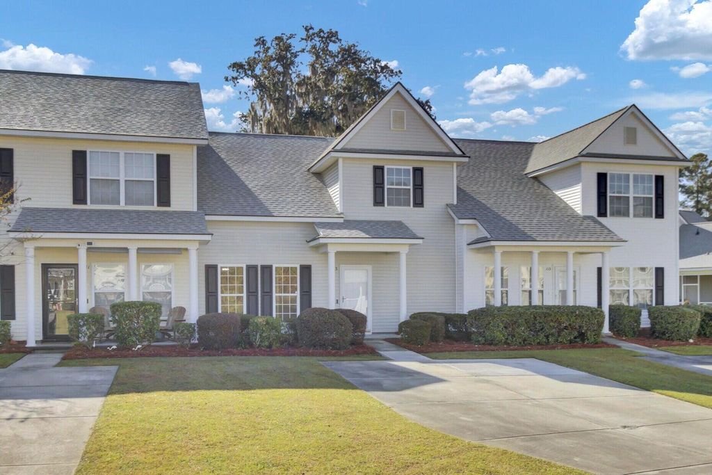 Photo of 113 Black River Drive, Summerville, SC 29485 (MLS # 26003221)