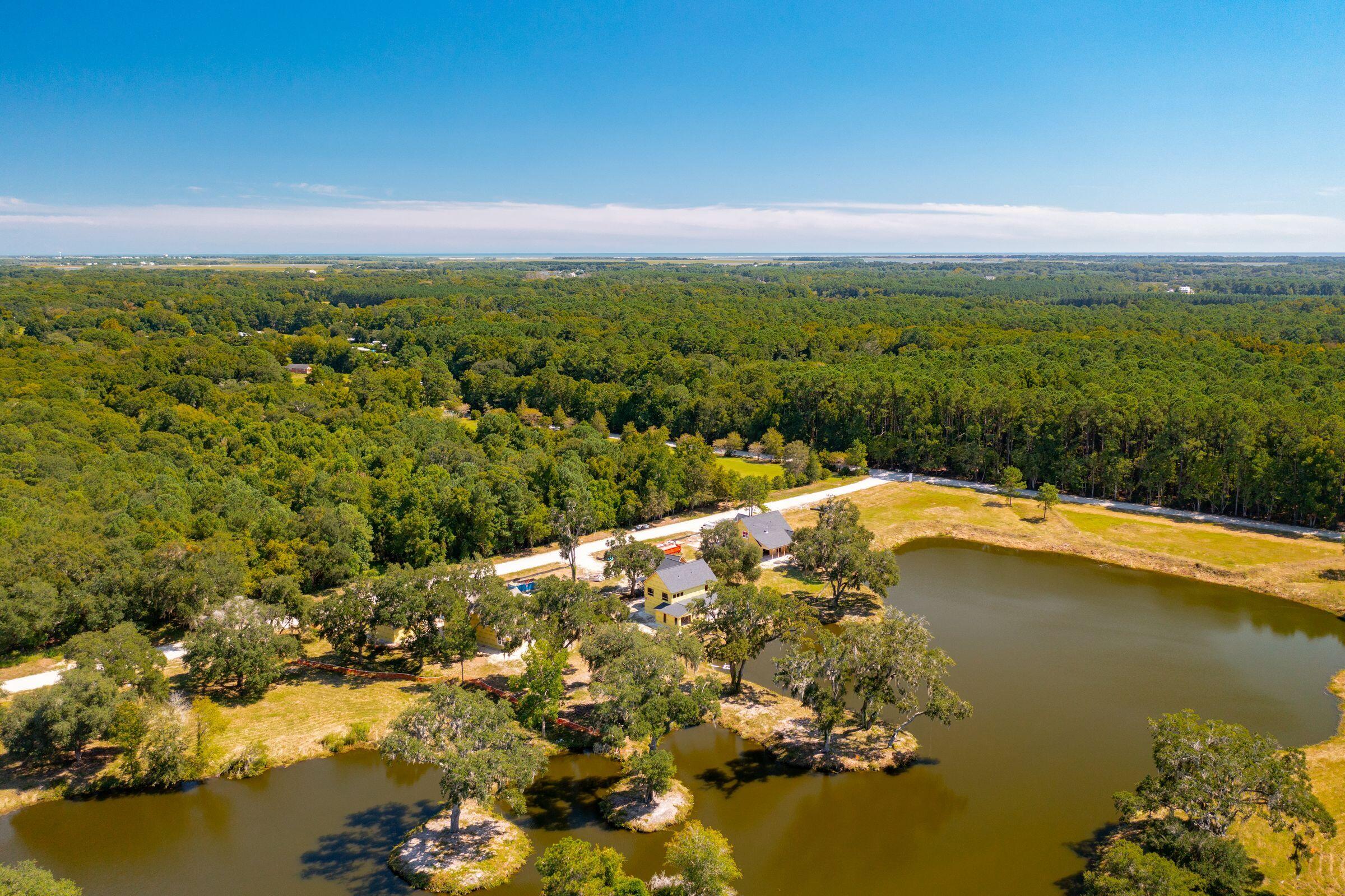 2982 Lodge Berry Lane