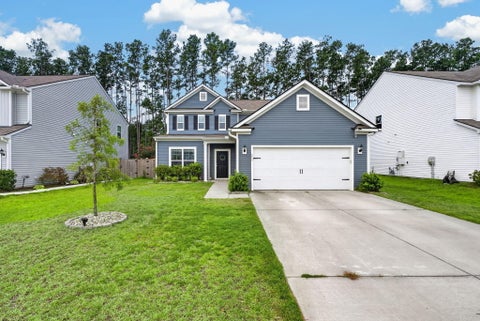 Photo of 215 Shadybrook Drive, Summerville, SC 29486 (MLS # 26021556)