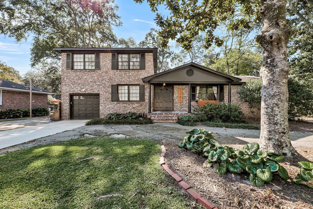 Photo of 1285 Camerton Street, Charleston, SC 29407 (MLS # 25025728)