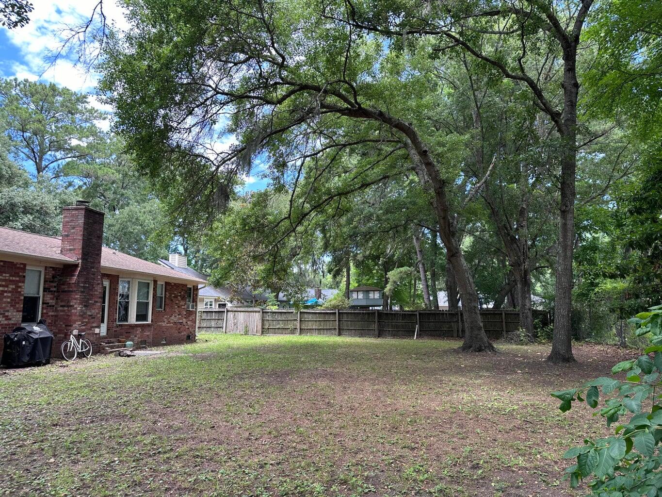 1056 Yorktown Drive