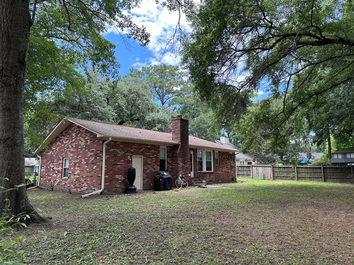 1056 Yorktown Drive