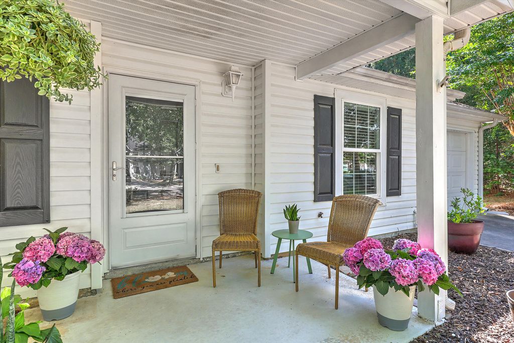 Photo of 7868 Montview Road, North Charleston, SC 29418 (MLS # 26011566)