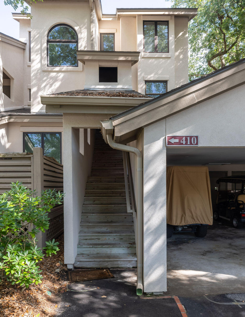 410 Yacht Harbor Court 410