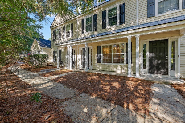 1015 ISLAND VIEW CT, CHARLESTON, SC 29492 - Image 16059c811a2c6bf24e87a94370eedbdc/2147246286