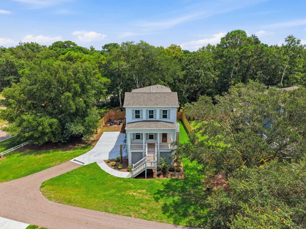 Photo of 1129 Hamlin Road, Mount Pleasant, SC 29466 (MLS # 26022531)