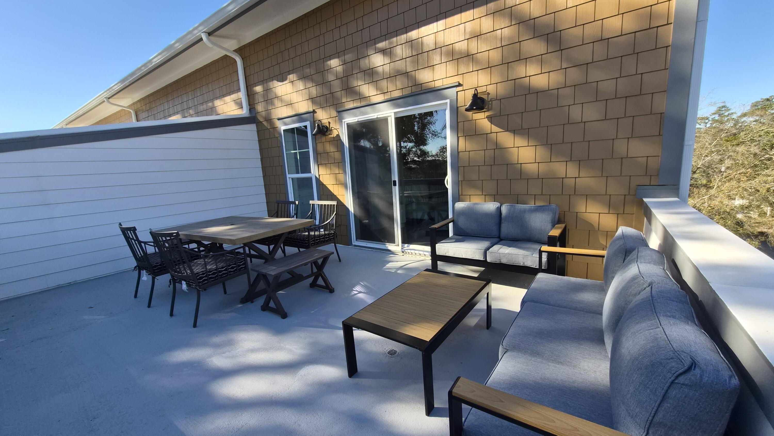 1150 Valdosta Street 703