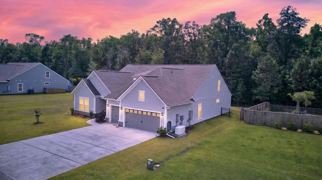Photo of 5021 Lady Bird ALY, Johns Island, SC 29455 (MLS # 26013500)