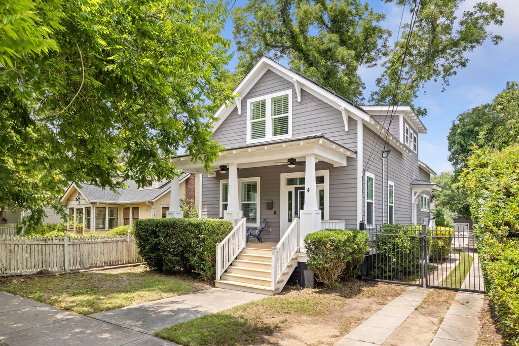Photo of 4 Saint Margaret Street, Charleston, SC 29403 (MLS # 26022575)
