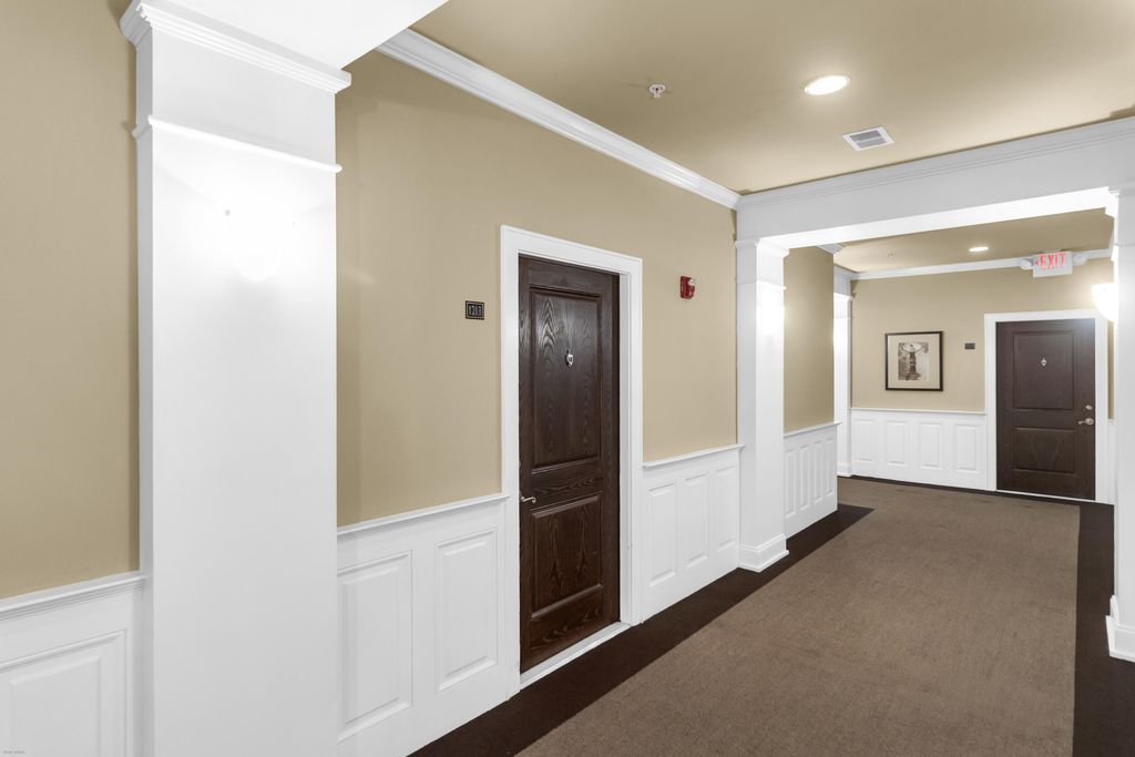 Photo of 2244 Ashley Crossing Drive #1213, Charleston, SC 29414 (MLS # 25032628)