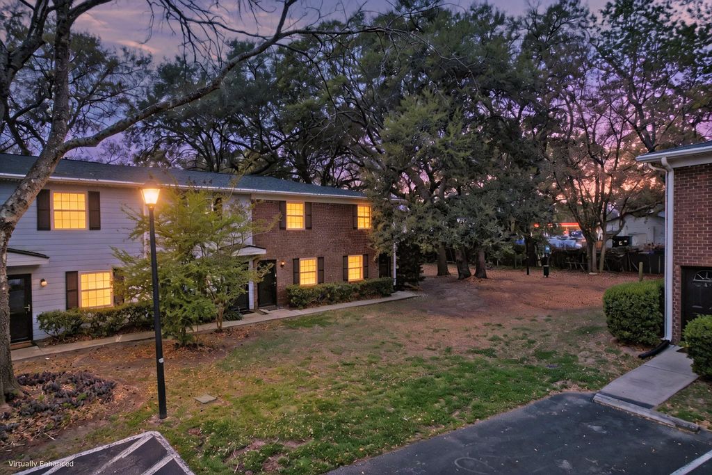 Photo of 21 Rivers Point Row #Apt 9g, Charleston, SC 29412 (MLS # 26010127)