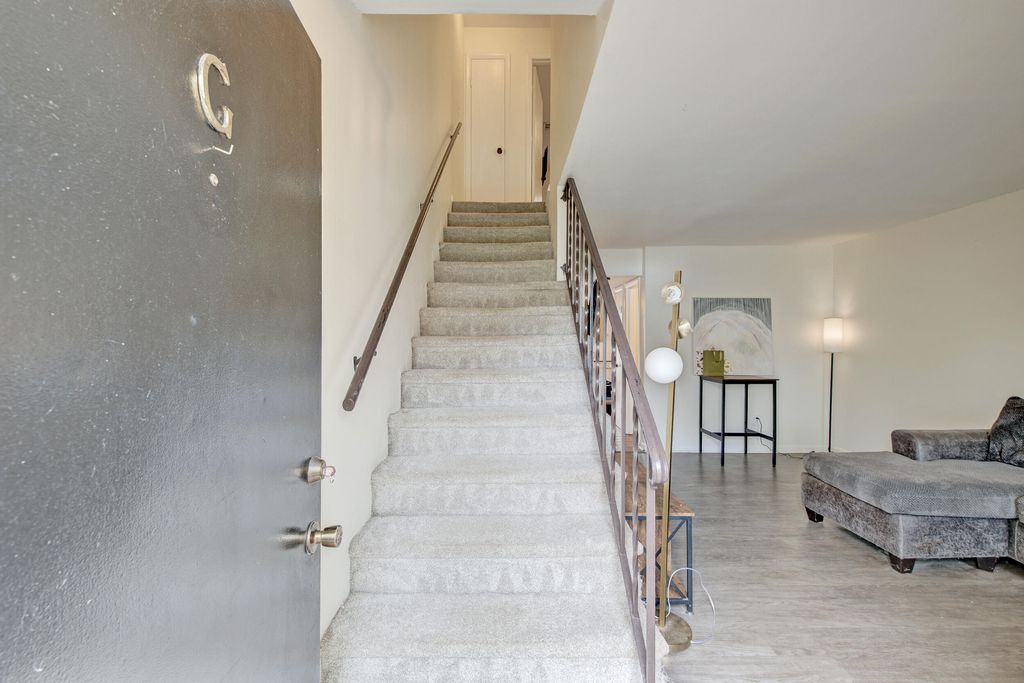 Photo of 21 Rivers Point Row #Apt 9g, Charleston, SC 29412 (MLS # 26010127)