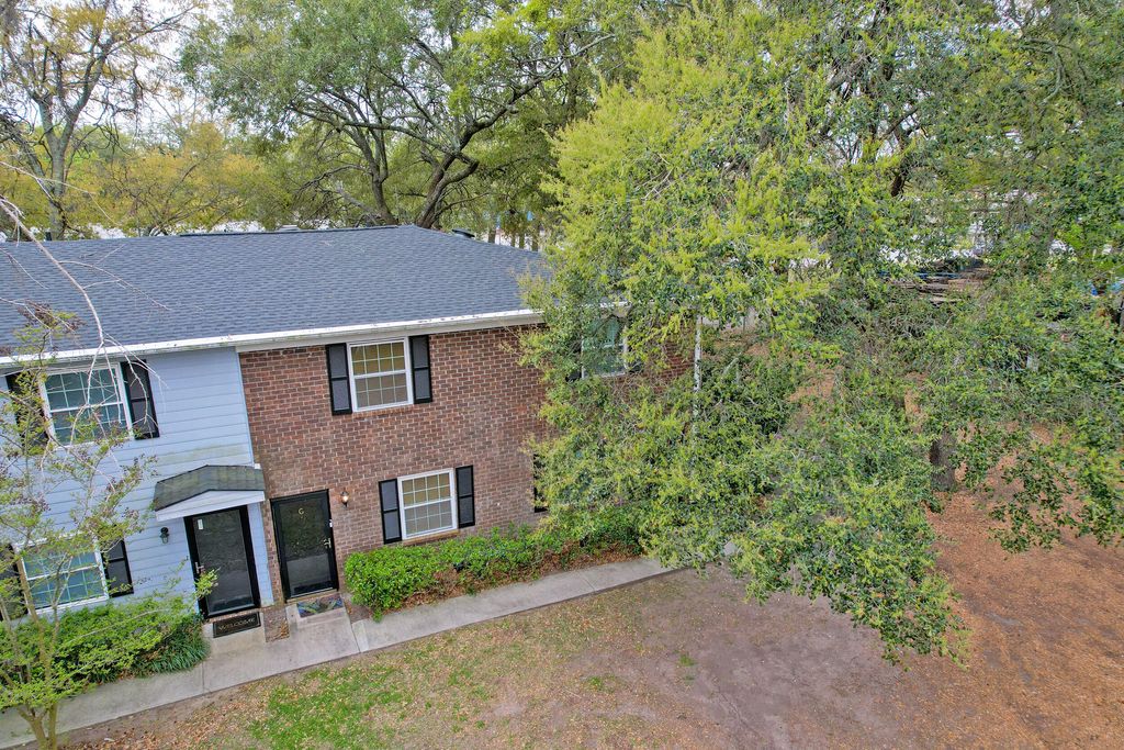 Photo of 21 Rivers Point Row #Apt 9g, Charleston, SC 29412 (MLS # 26010127)