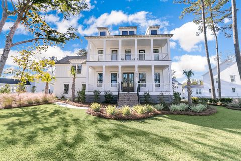 A home in Mount Pleasant