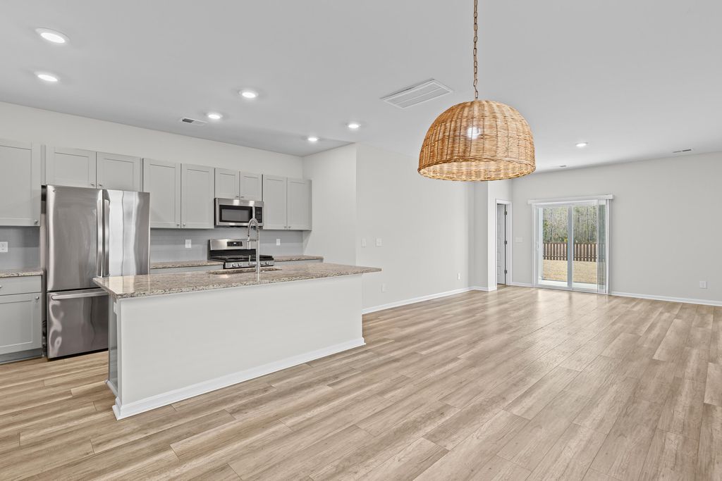 Photo of 606 Spanish Wells Road, Summerville, SC 29486 (MLS # 26004164)