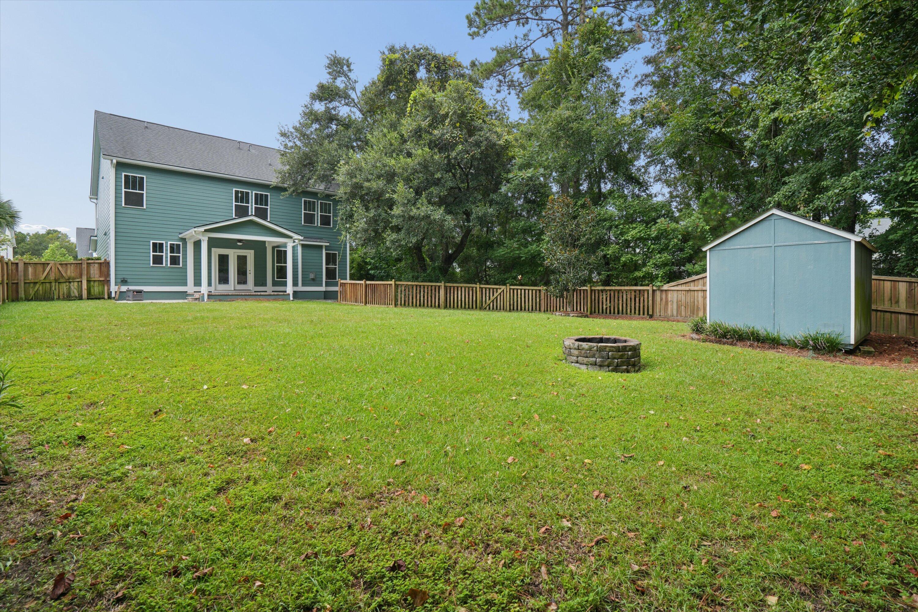 1300 Enfield Lane