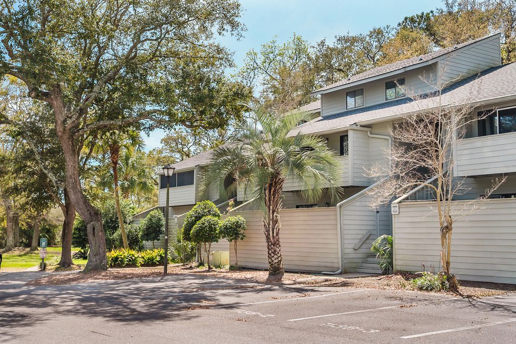 Photo of 1138 Village Creek Ln #3, Mount Pleasant, SC 29464 (MLS # 26007694)