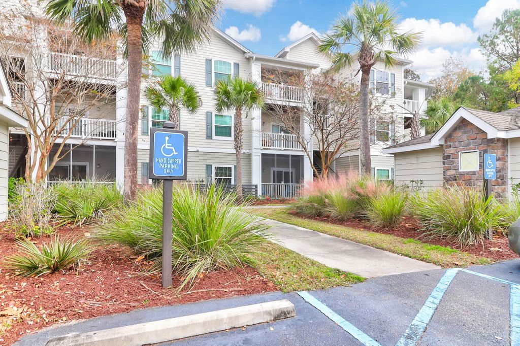 Photo of 1300 Park West Boulevard #Unit 716, Mount Pleasant, SC 29466 (MLS # 25022170)