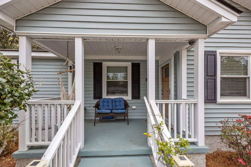 Photo of 5905 Sedgefield Drive, Hanahan, SC 29410 (MLS # 26008481)