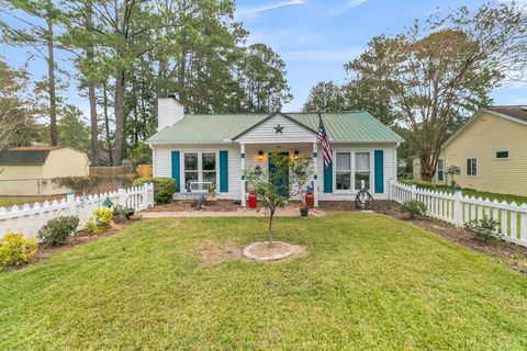 A home in Summerville