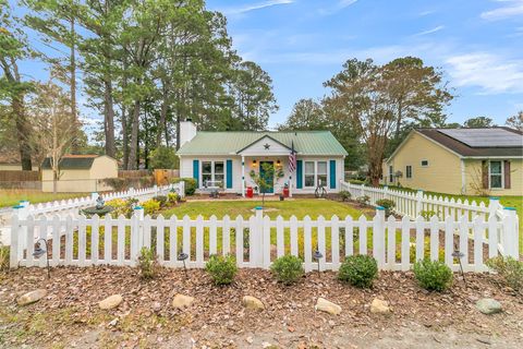 A home in Summerville