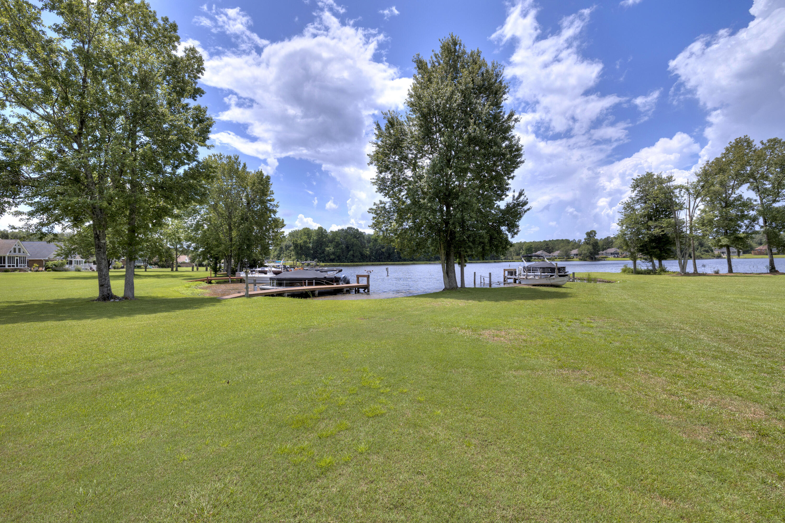 127 Ridge Lake Drive