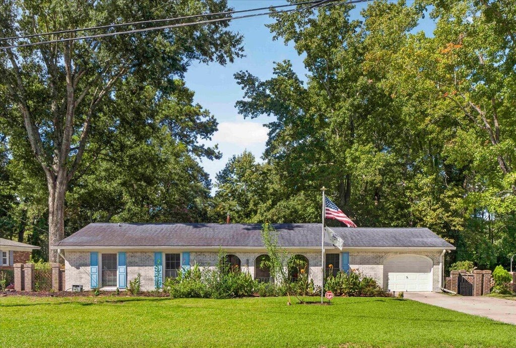 Photo of 8431 Deerwood Drive, North Charleston, SC 29406 (MLS # 26025202)