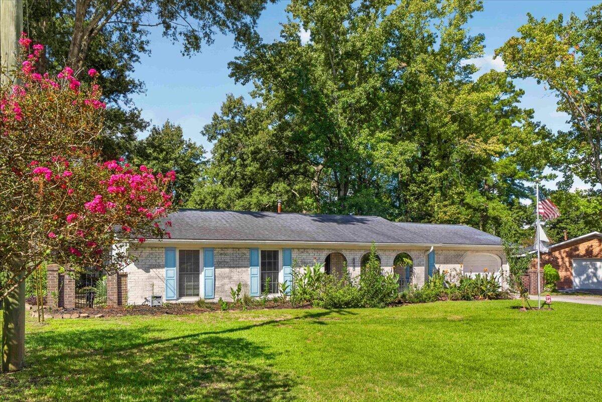8431 Deerwood Drive