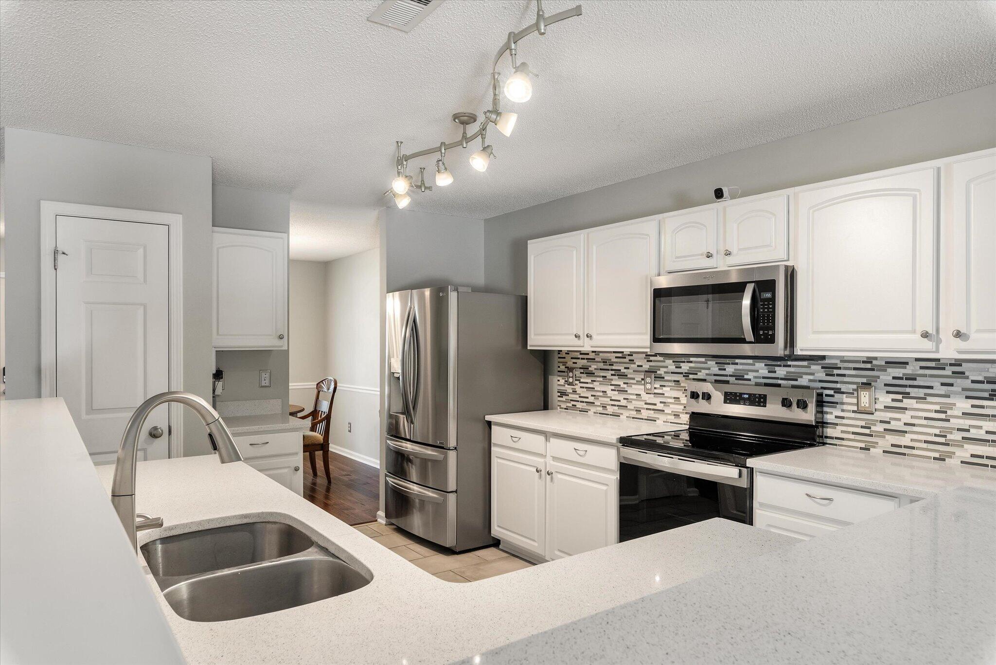 5142 Torrey Lane