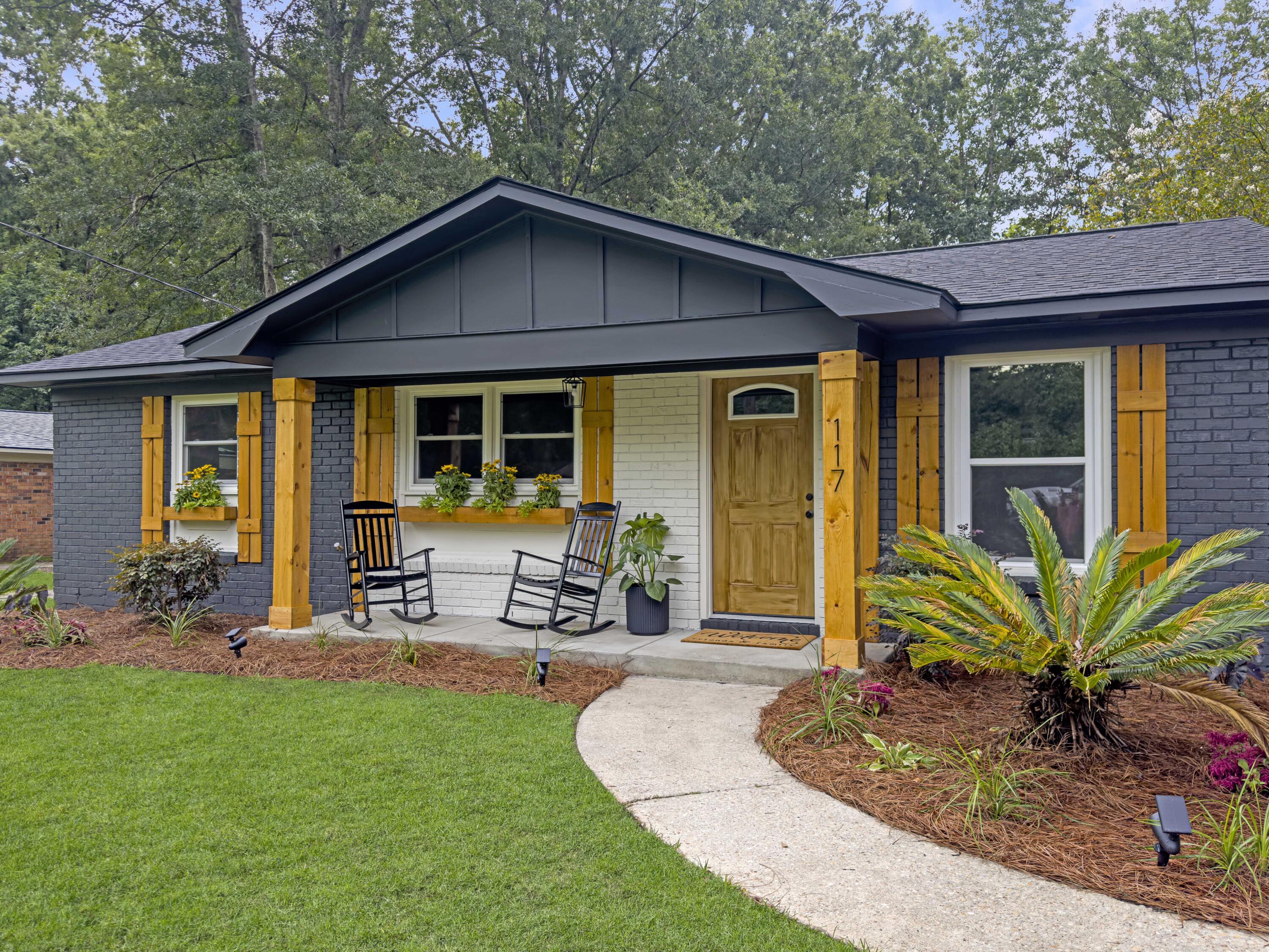 117 White Boulevard