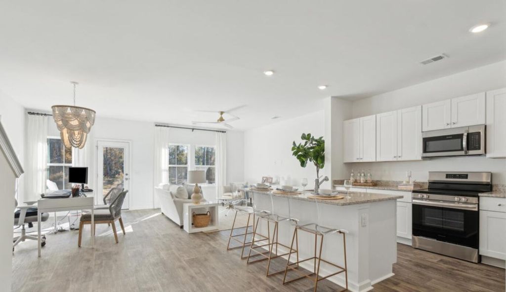 Photo of 403 Tiliwa Street, Summerville, SC 29486 (MLS # 25027371)