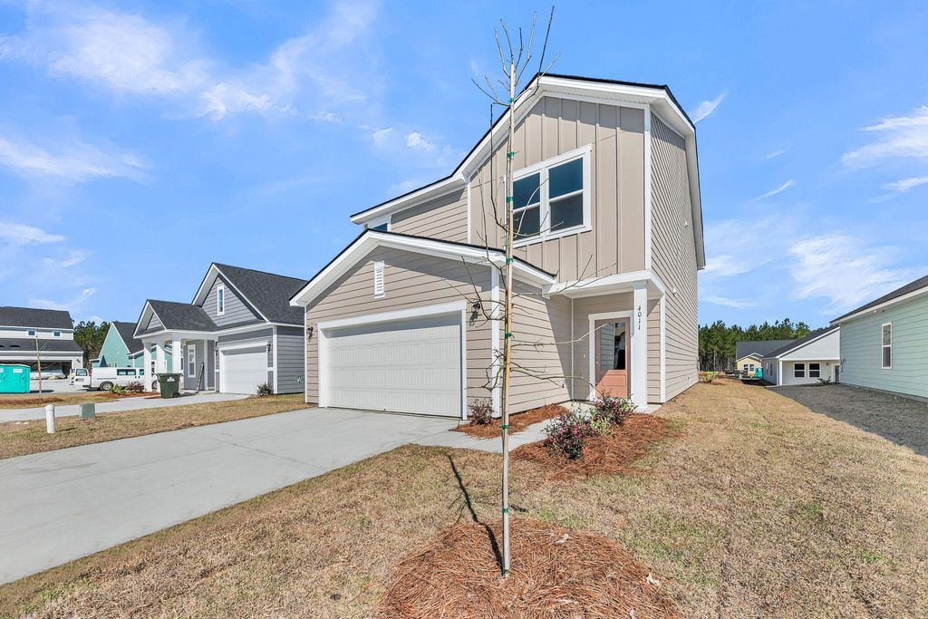 Photo of 4022 Lemon Grass Lane, Ravenel, SC 29470 (MLS # 26013707)