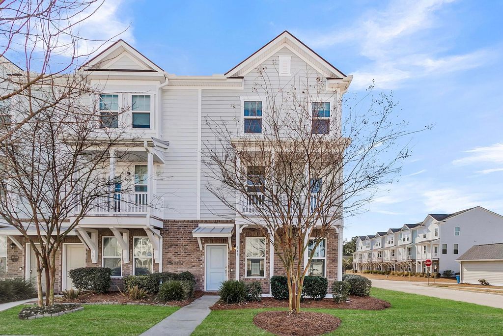 Photo of 141 Rowans Creek Drive, Charleston, SC 29492 (MLS # 26004075)