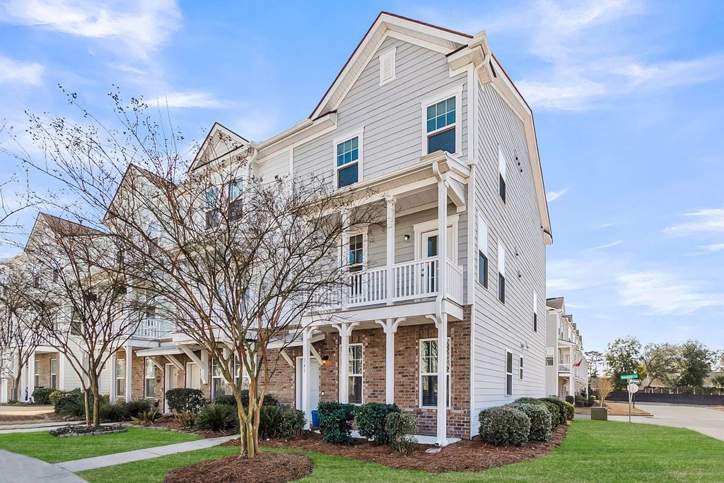 Photo of 141 Rowans Creek Drive, Charleston, SC 29492 (MLS # 26004075)