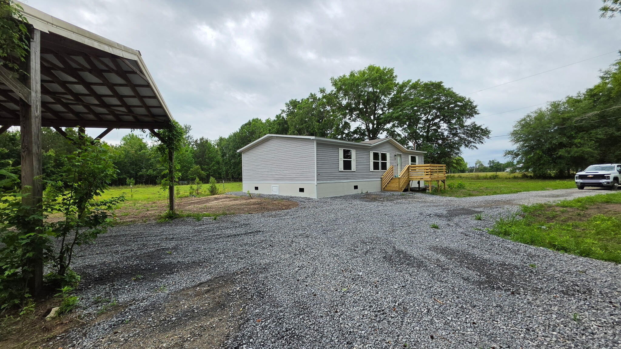 277 Blackbay Road
