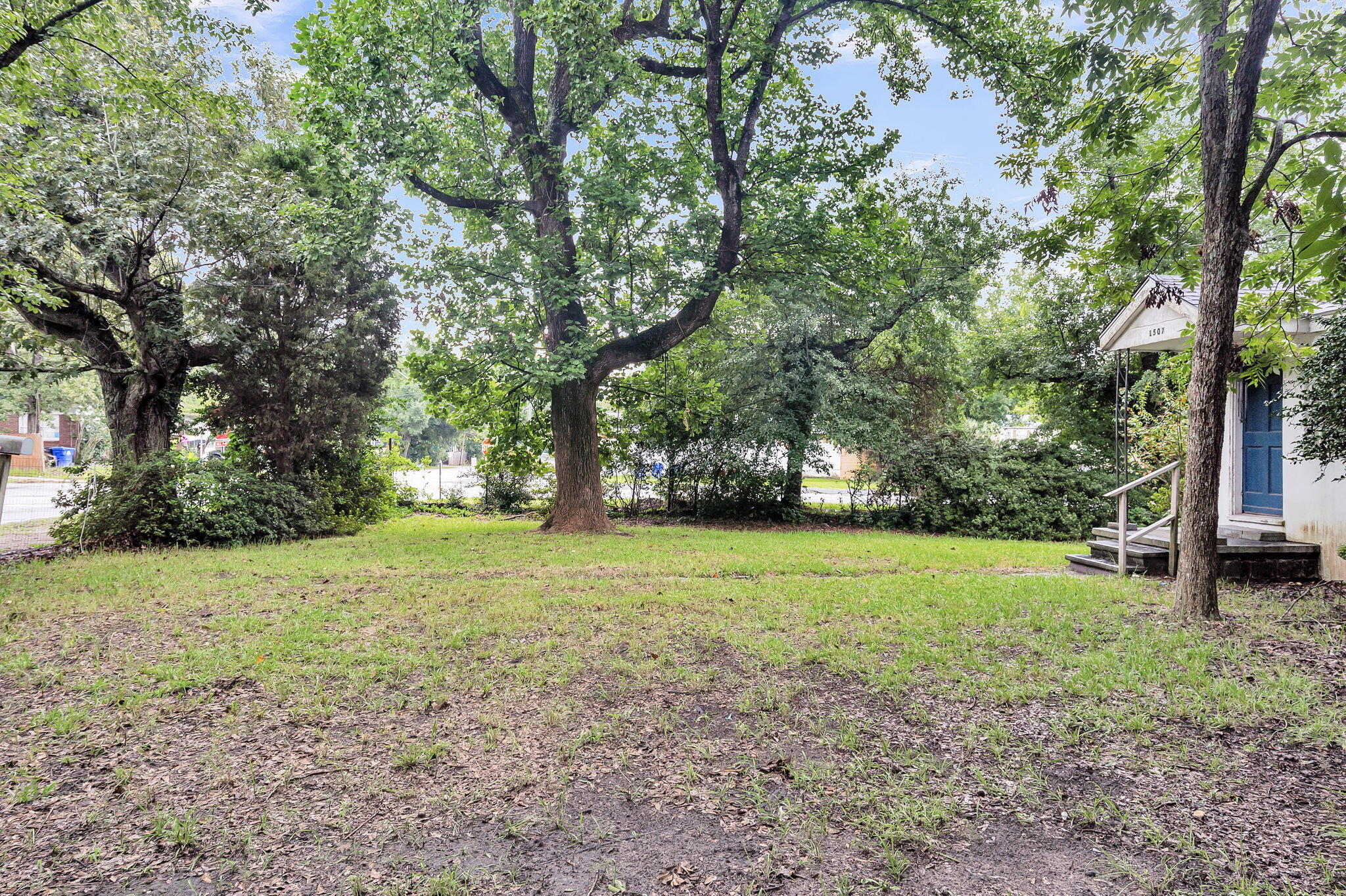 1507 Sumner Avenue