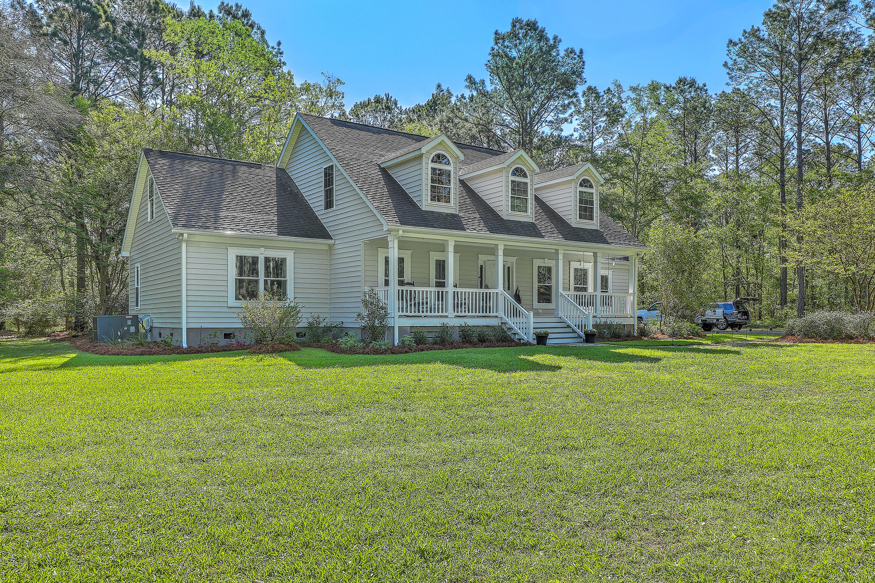 5950 Lowell Reed Road