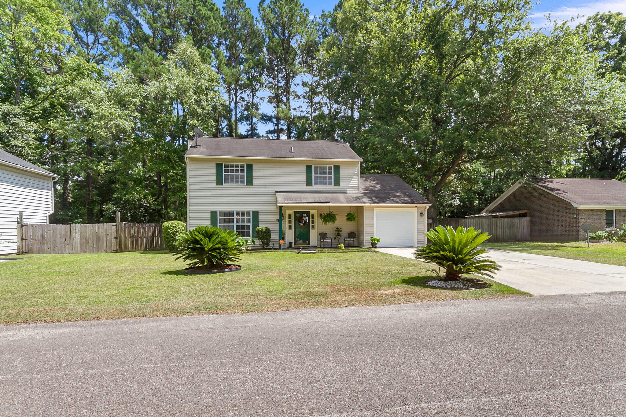 View Charleston, SC 29420 property