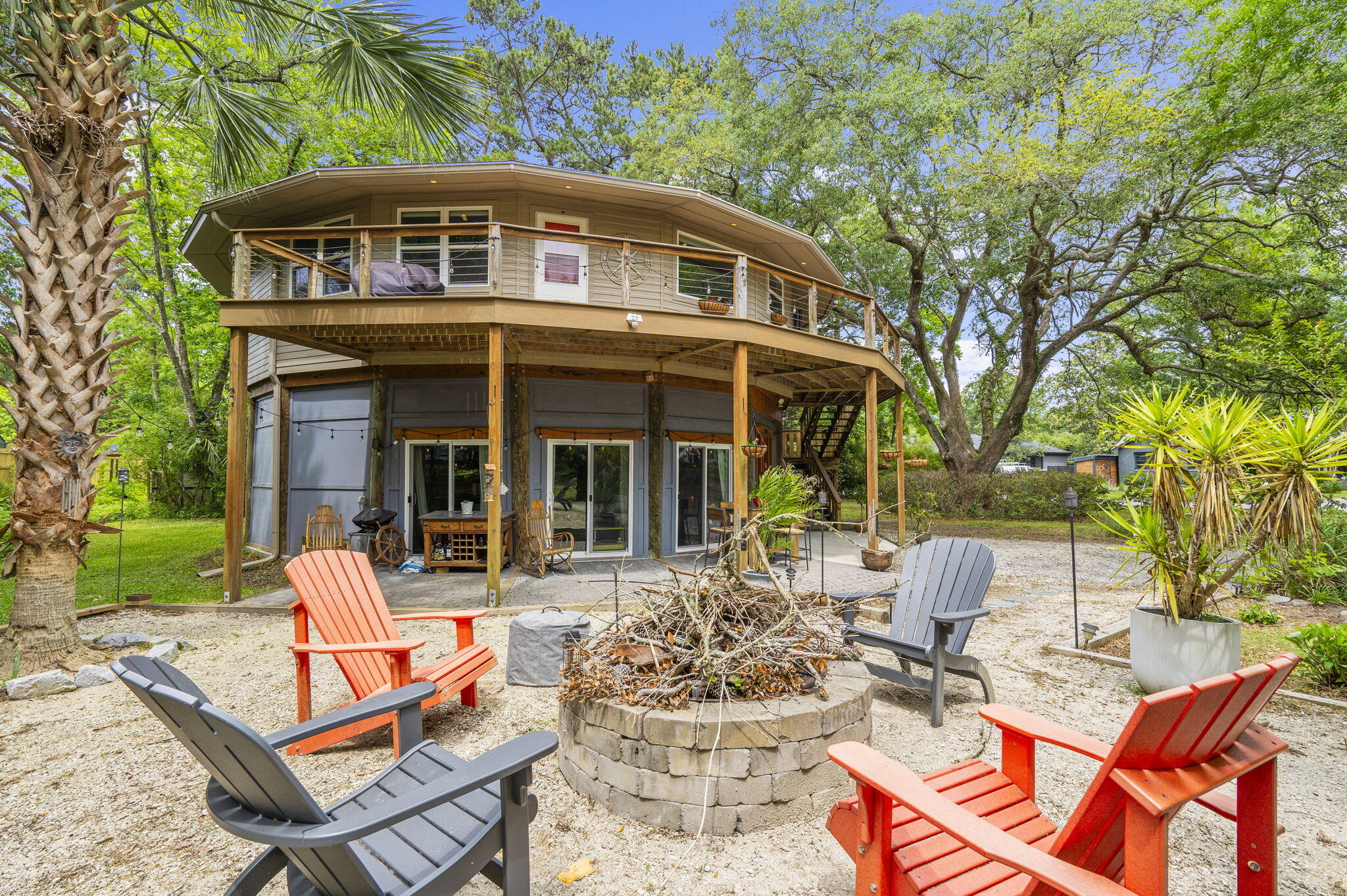 2069 Saint James Drive