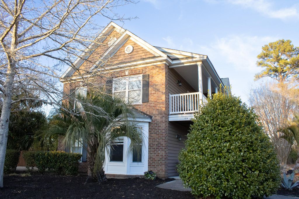 Photo of 104 Sugar Tree Place, Moncks Corner, SC 29461 (MLS # 26004108)