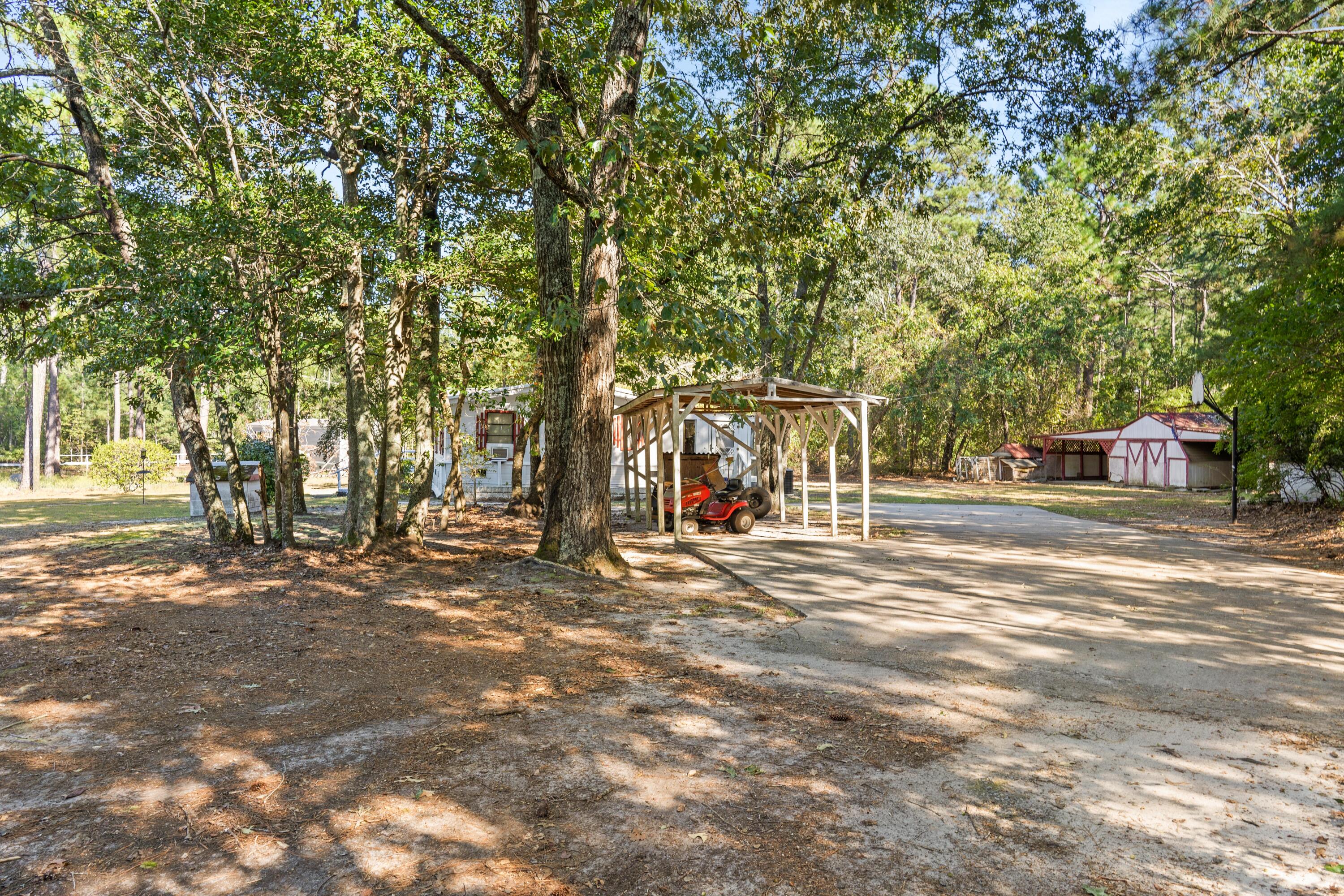 144 Lakeway Drive