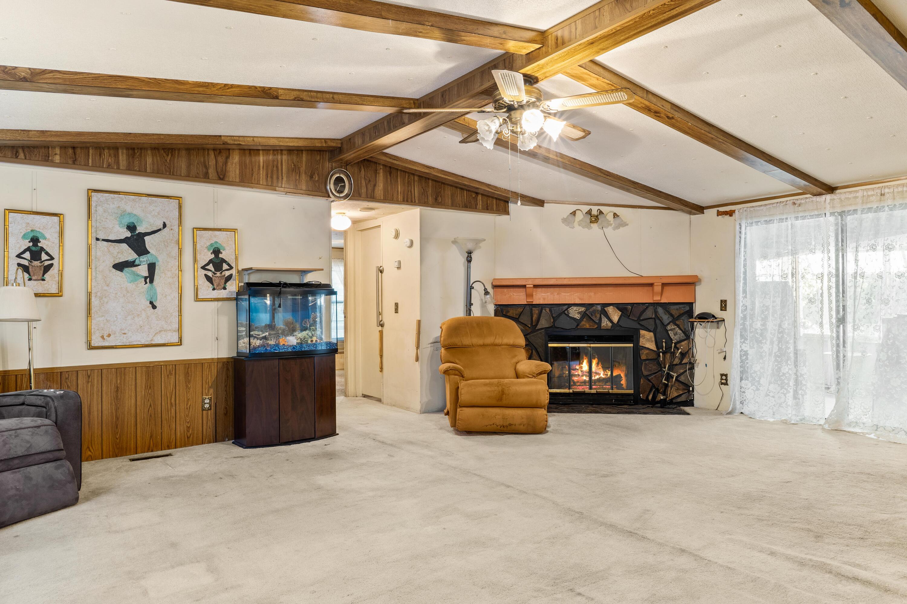 144 Lakeway Drive