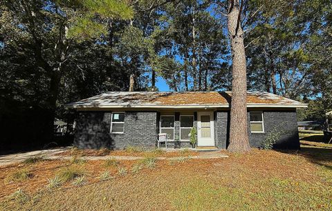 203 Shamrock Drive Summerville SC 29483