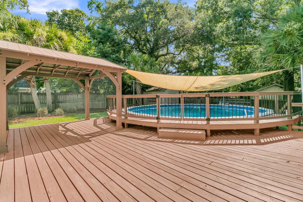 Photo of 8354 Longridge Road, Charleston, SC 29418 (MLS # 26020629)