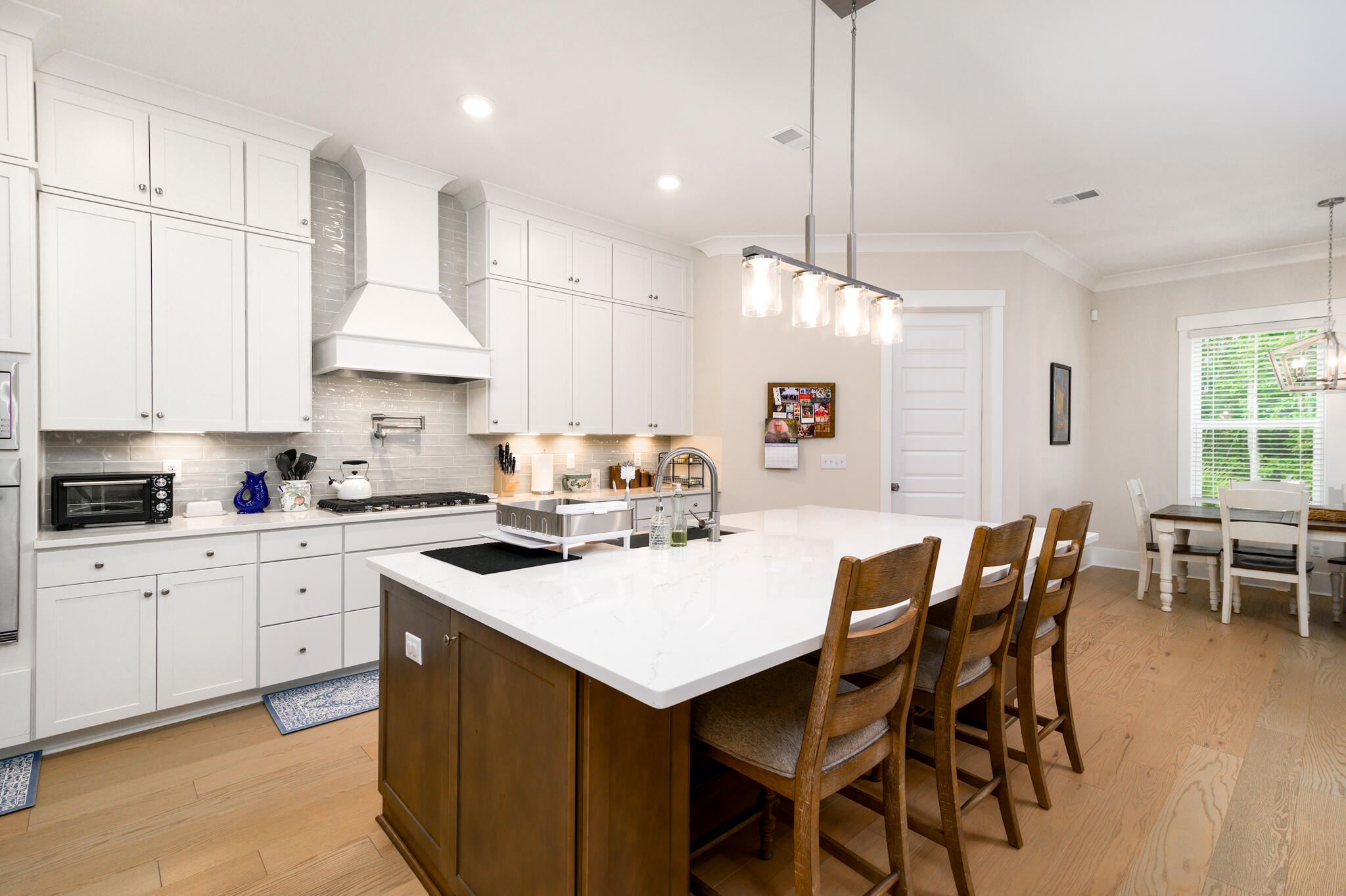 2204 Hartfords Bluff Circle