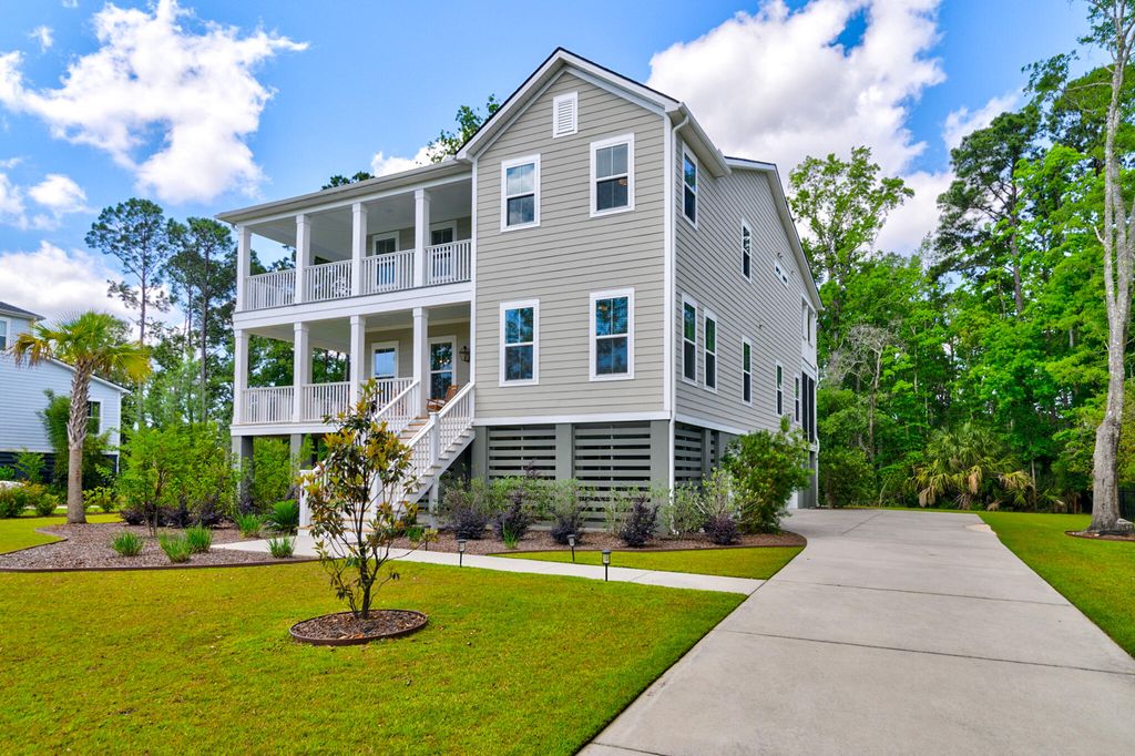 Photo of 2204 Hartfords Bluff Circle, Mount Pleasant, SC 29466 (MLS # 26014573)